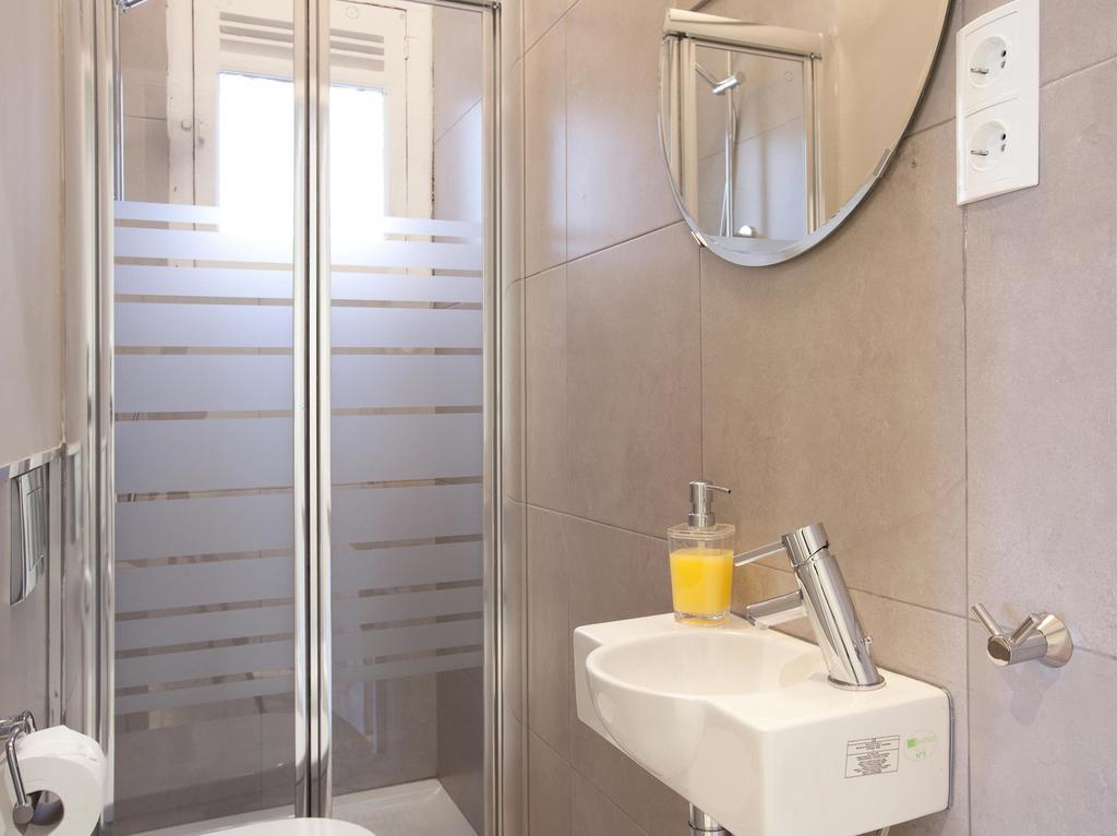 ברצלונה Enjoy Apartments Sofia חדר תמונה