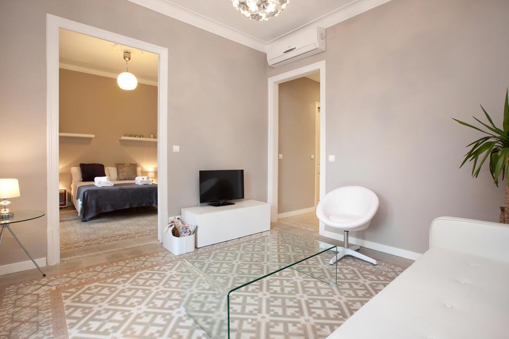 ברצלונה Enjoy Apartments Sofia חדר תמונה