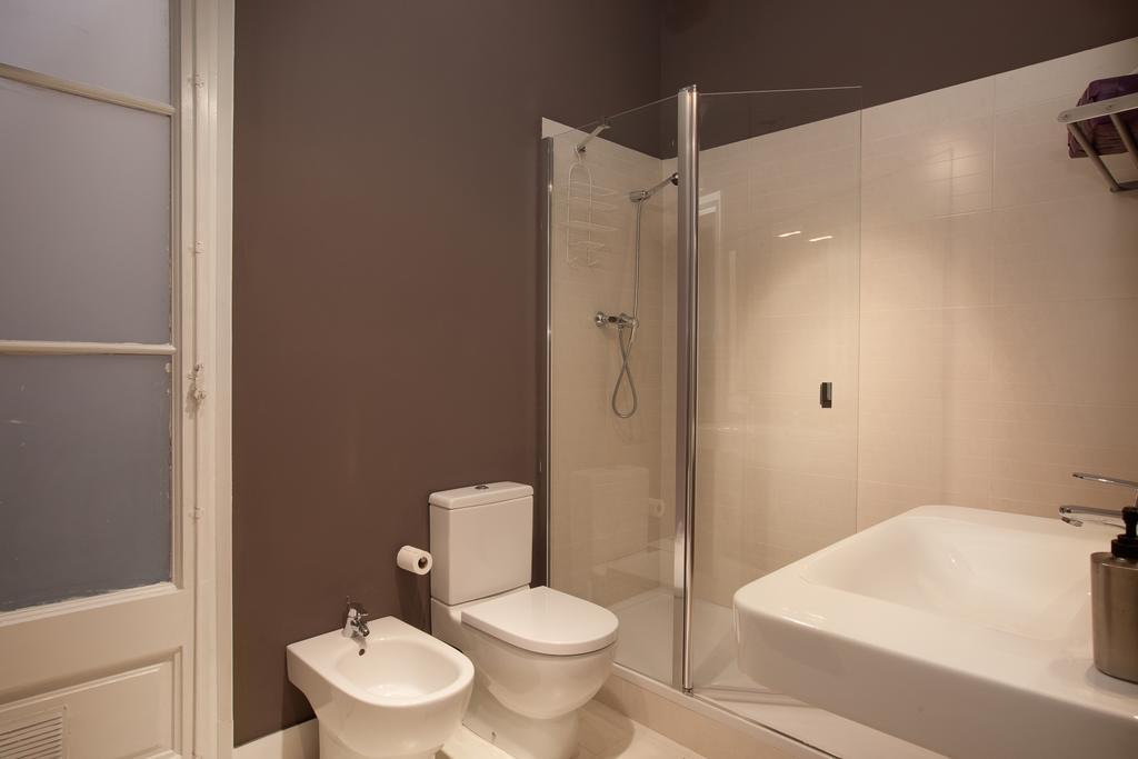 ברצלונה Enjoy Apartments Sofia חדר תמונה