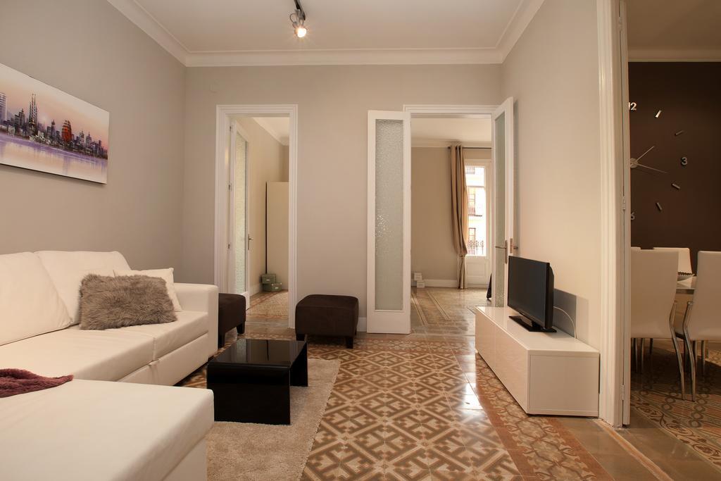 ברצלונה Enjoy Apartments Sofia חדר תמונה