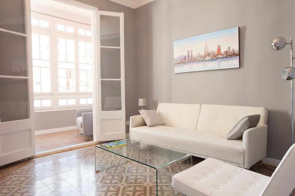 ברצלונה Enjoy Apartments Sofia מראה חיצוני תמונה
